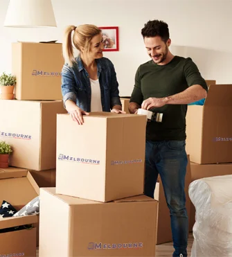 melbourne removalists professionals loading the truck